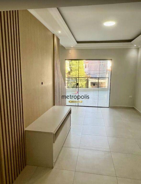 Sobrado à venda com 3 quartos, 160m² - Foto 1