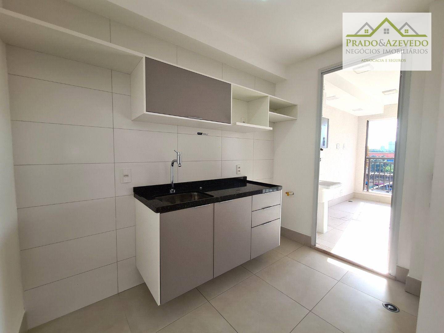 Apartamento à venda com 2 quartos, 67m² - Foto 7