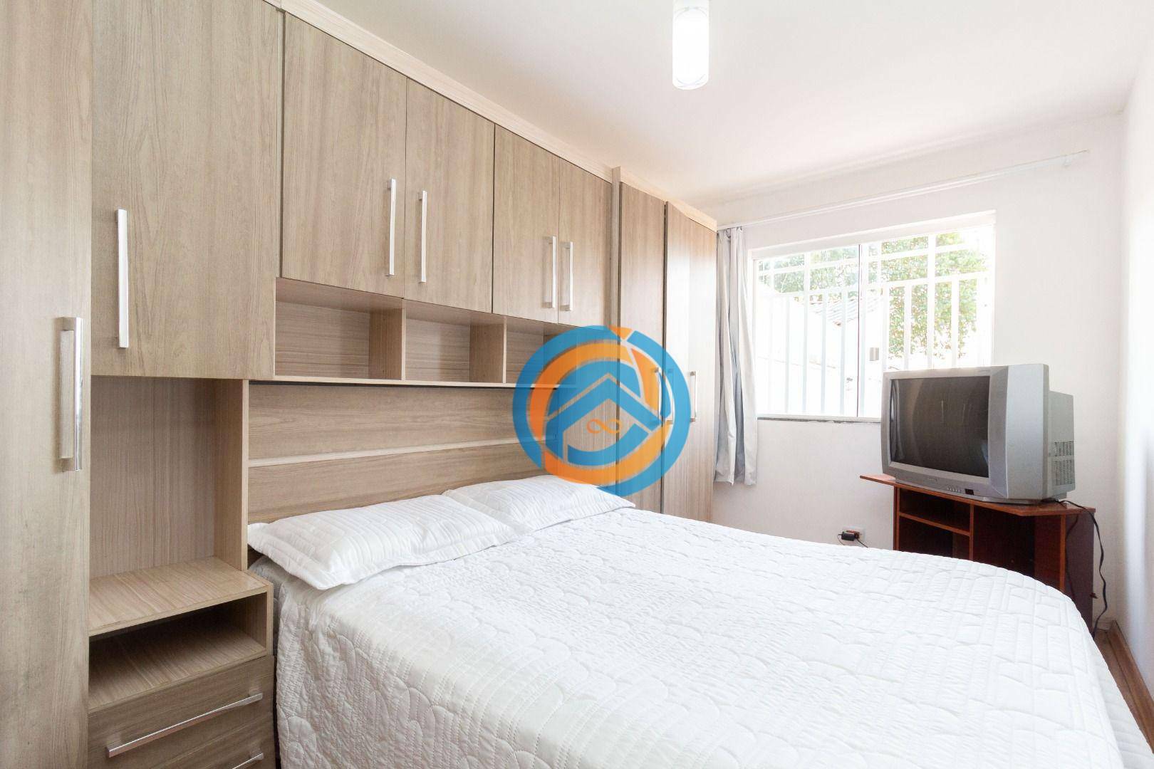 Apartamento à venda com 3 quartos, 60m² - Foto 1