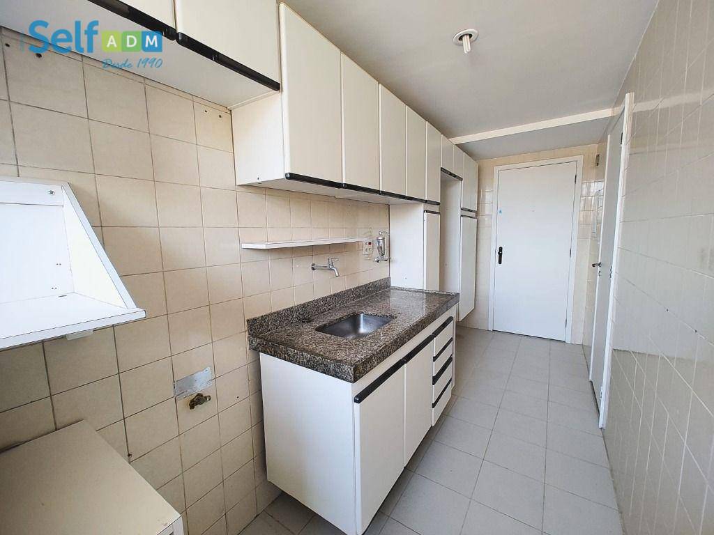 Apartamento para alugar com 2 quartos, 62m² - Foto 11