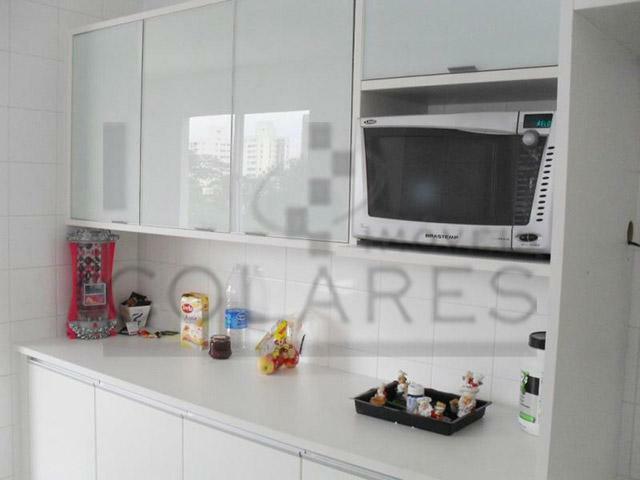 Apartamento à venda com 4 quartos, 243m² - Foto 9