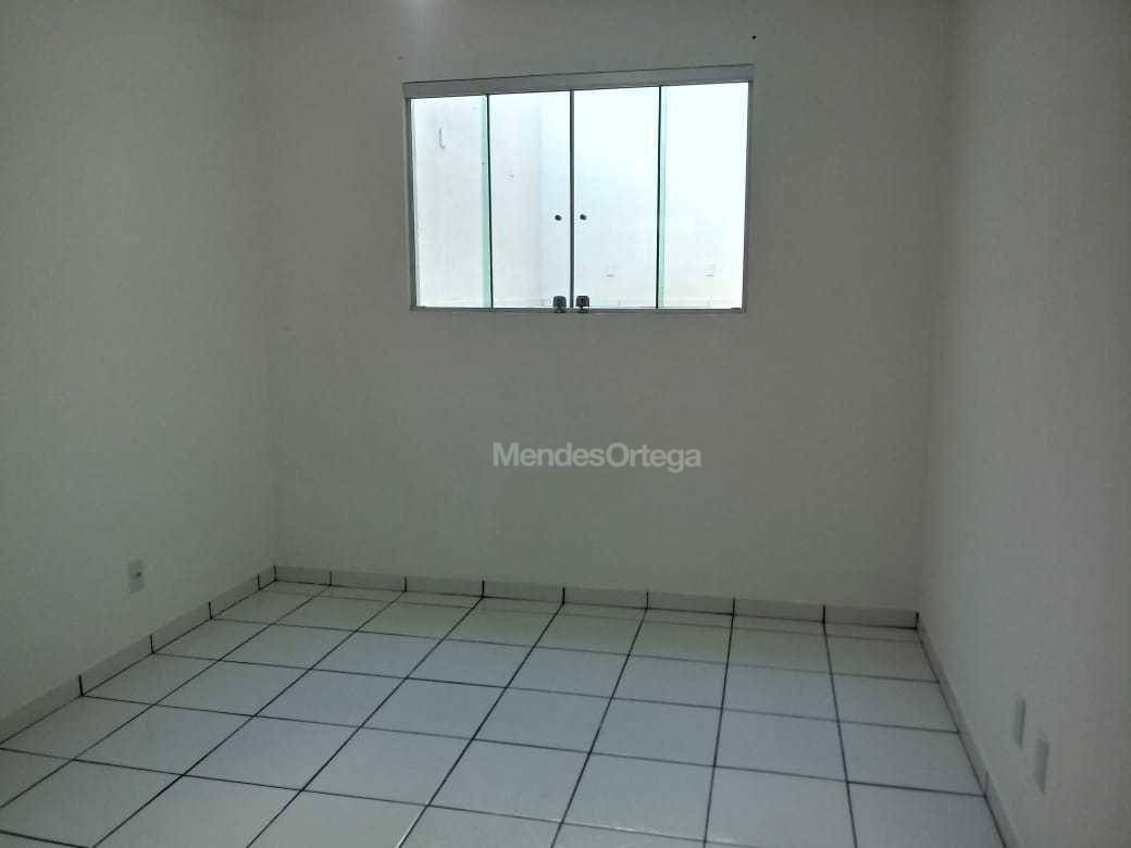 Casa à venda com 3 quartos, 178m² - Foto 9