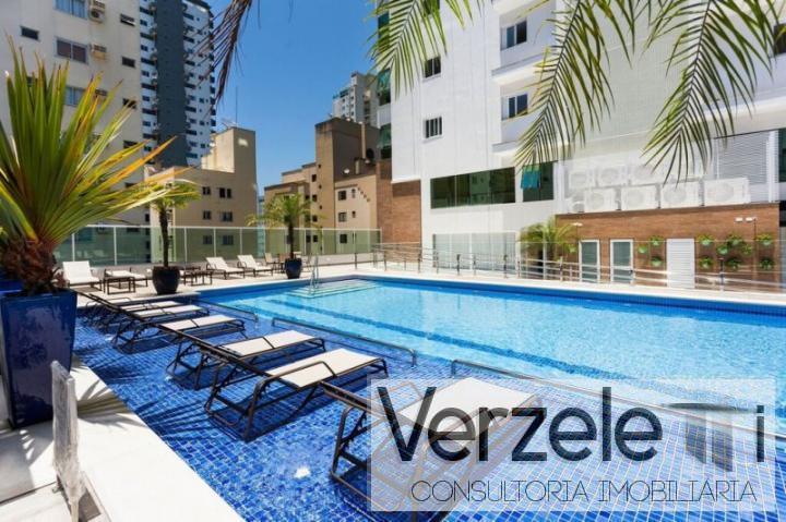 Apartamento à venda com 3 quartos, 129m² - Foto 1