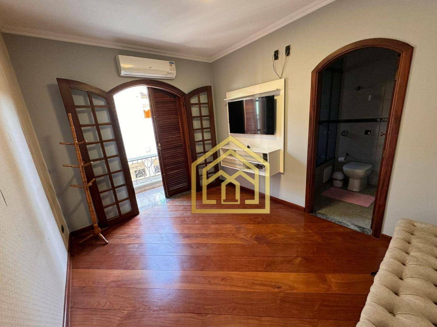 Sobrado à venda com 3 quartos, 242m² - Foto 23