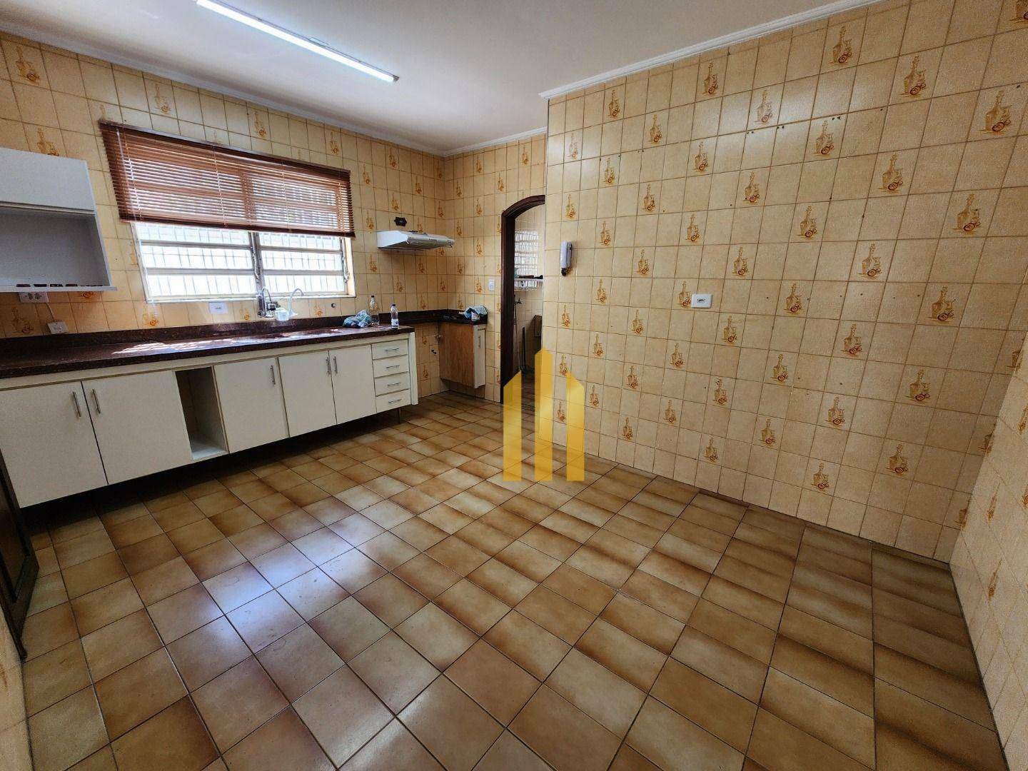 Sobrado à venda e aluguel com 4 quartos, 172m² - Foto 11