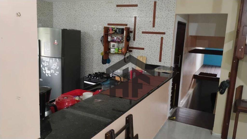 Casa à venda com 6 quartos, 300m² - Foto 18