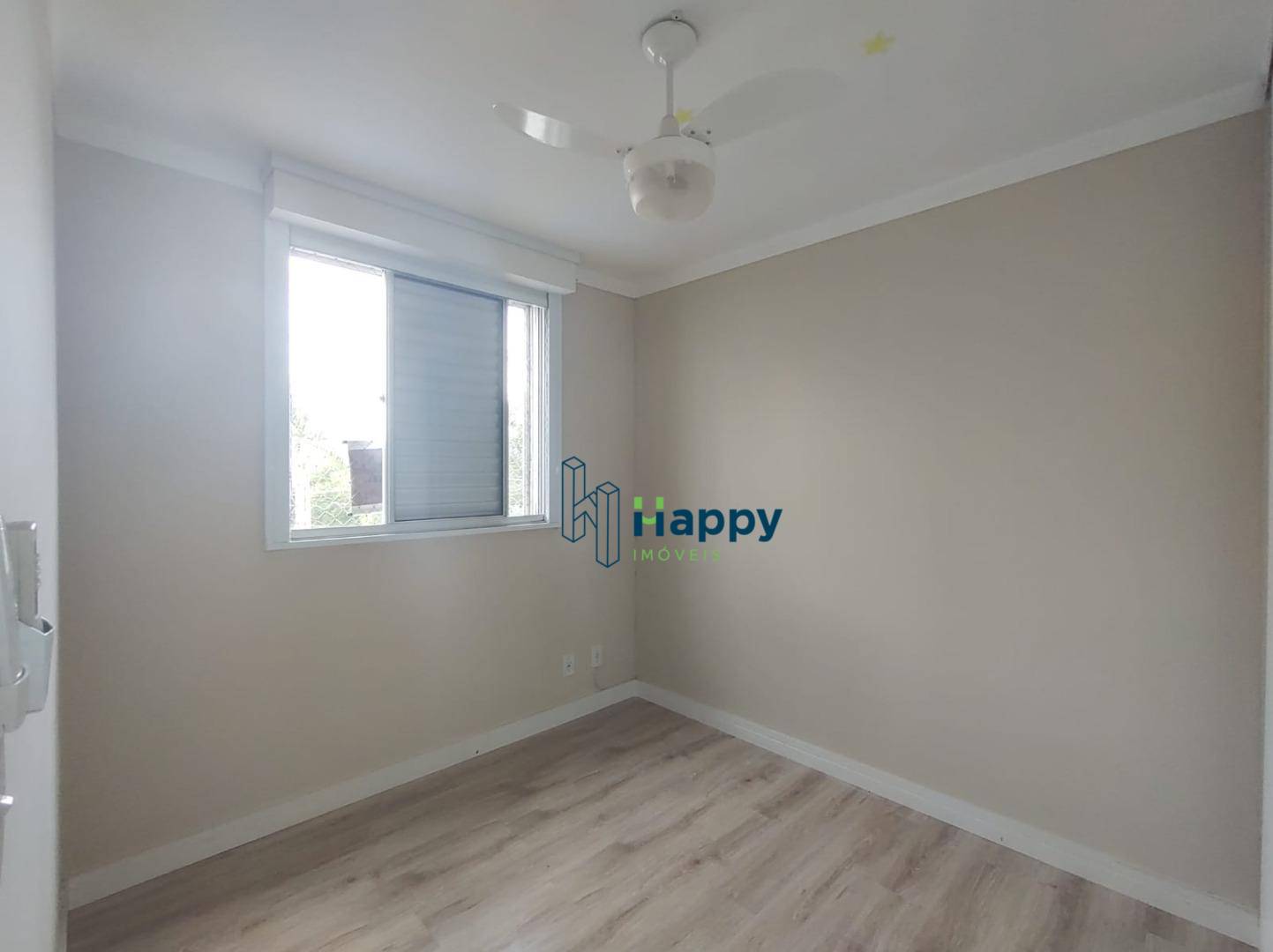 Apartamento à venda com 2 quartos, 42m² - Foto 4