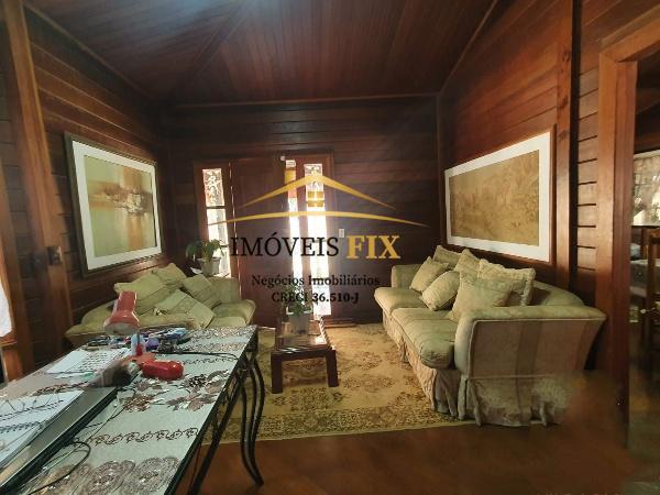 Chácara à venda com 6 quartos, 350m² - Foto 13