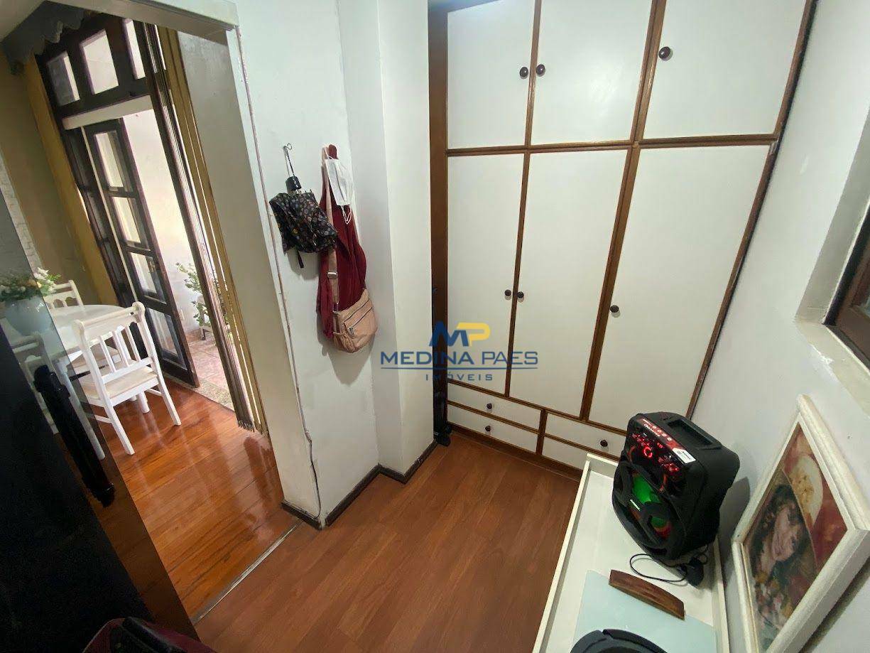 Apartamento à venda com 1 quarto, 70m² - Foto 12