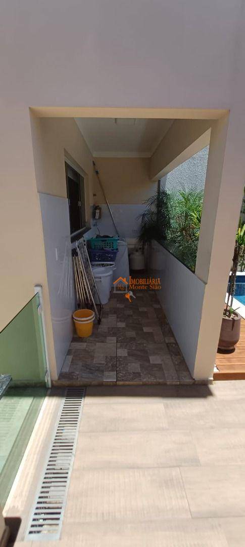 Sobrado à venda com 2 quartos, 180m² - Foto 62