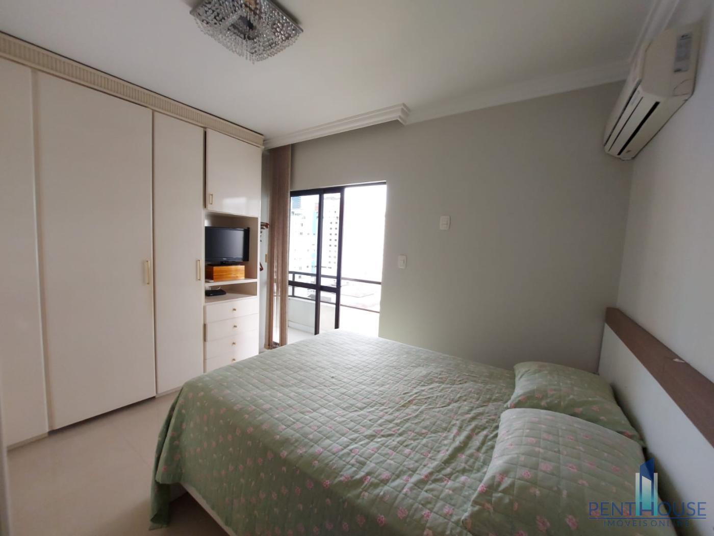 Apartamento à venda com 4 quartos, 135m² - Foto 30