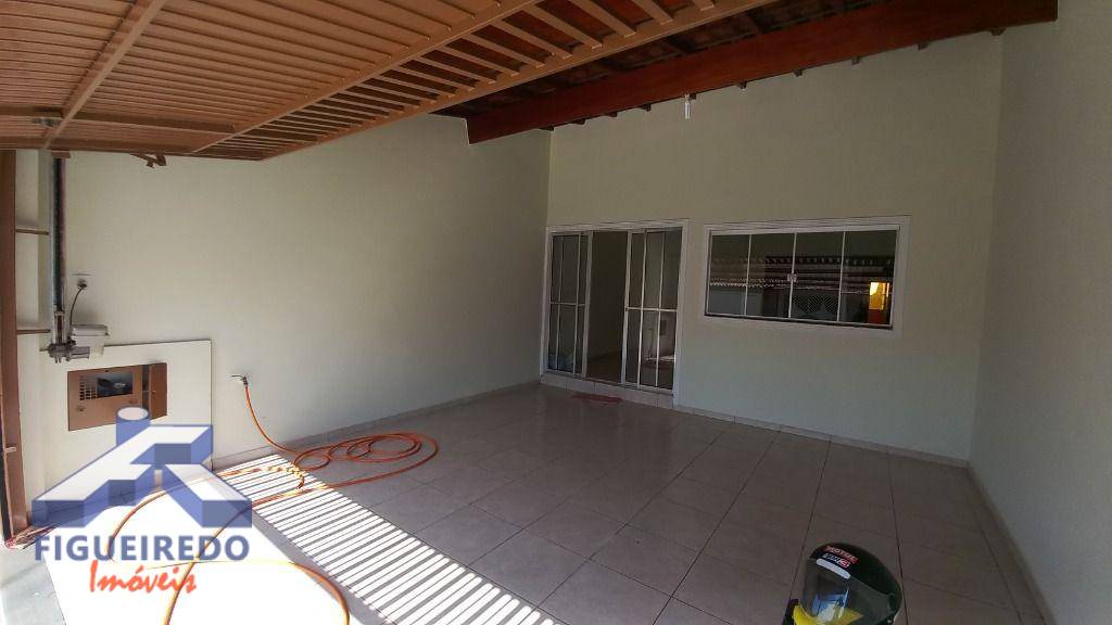 Casa para alugar com 3 quartos - Foto 2