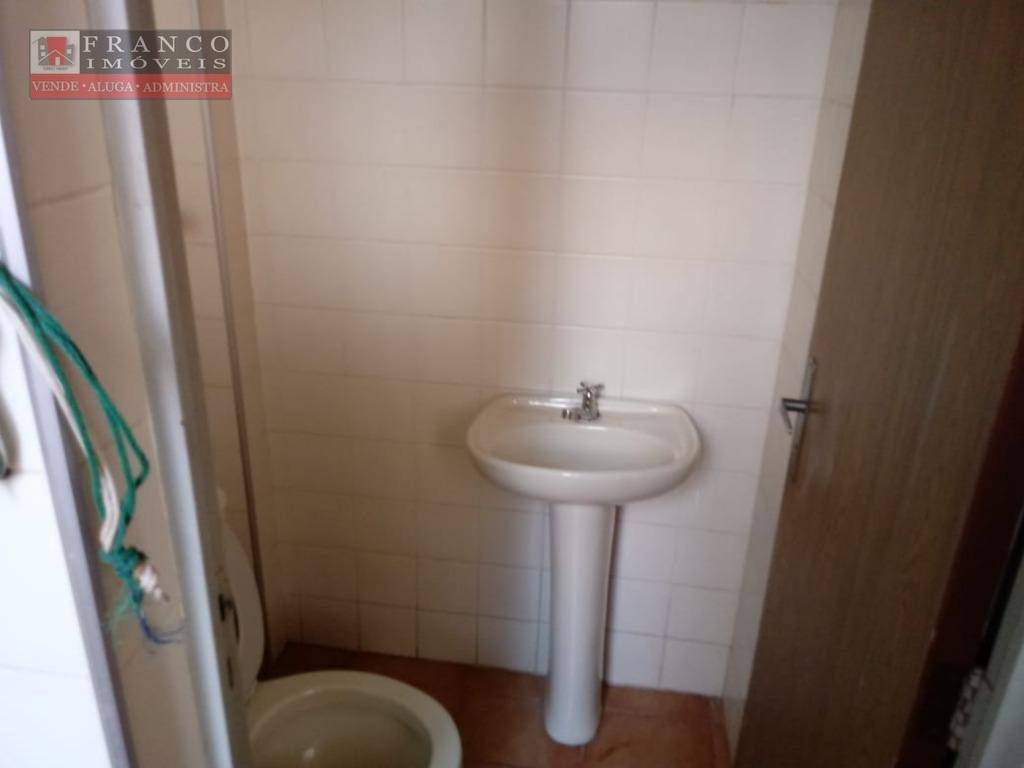 Apartamento à venda com 2 quartos, 63m² - Foto 15