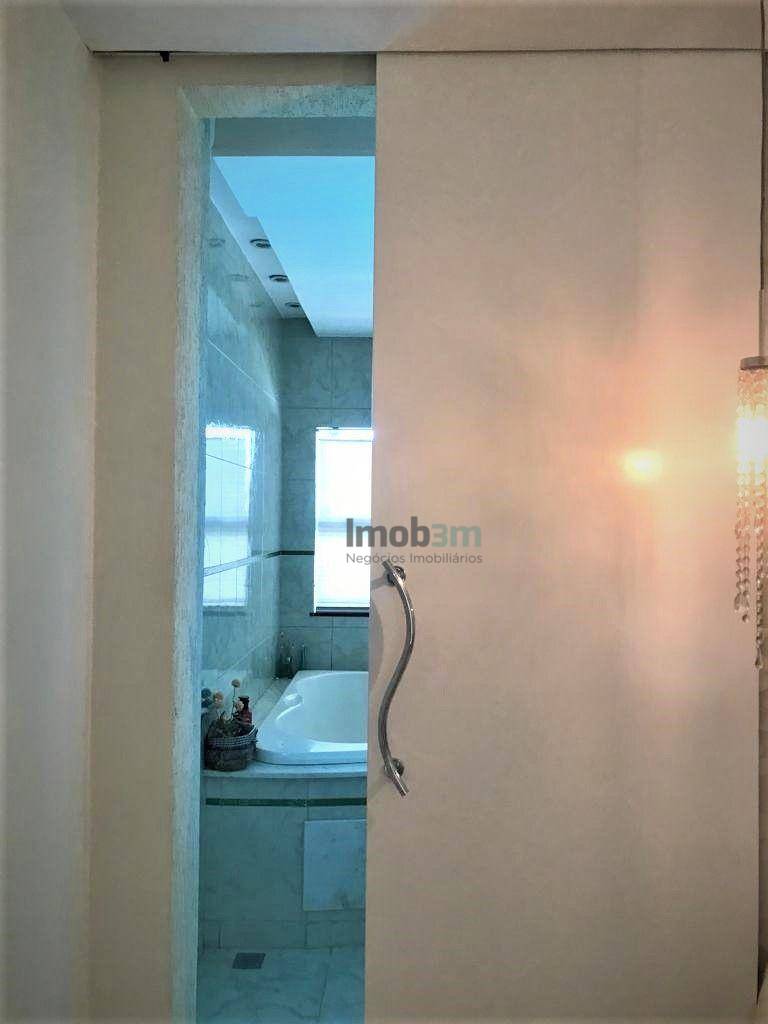 Sobrado à venda com 4 quartos, 302m² - Foto 33