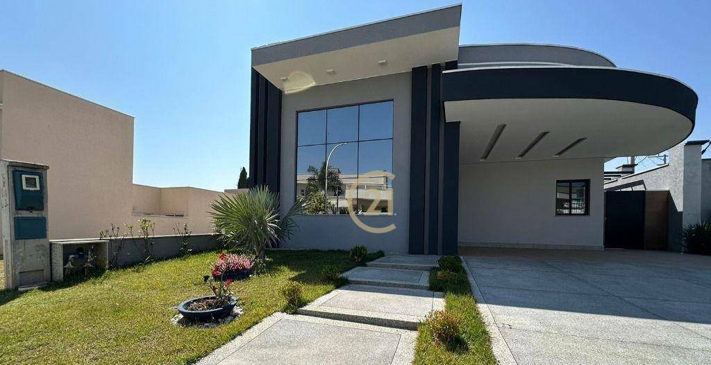 Casa de Condomínio à venda com 3 quartos, 235m² - Foto 3