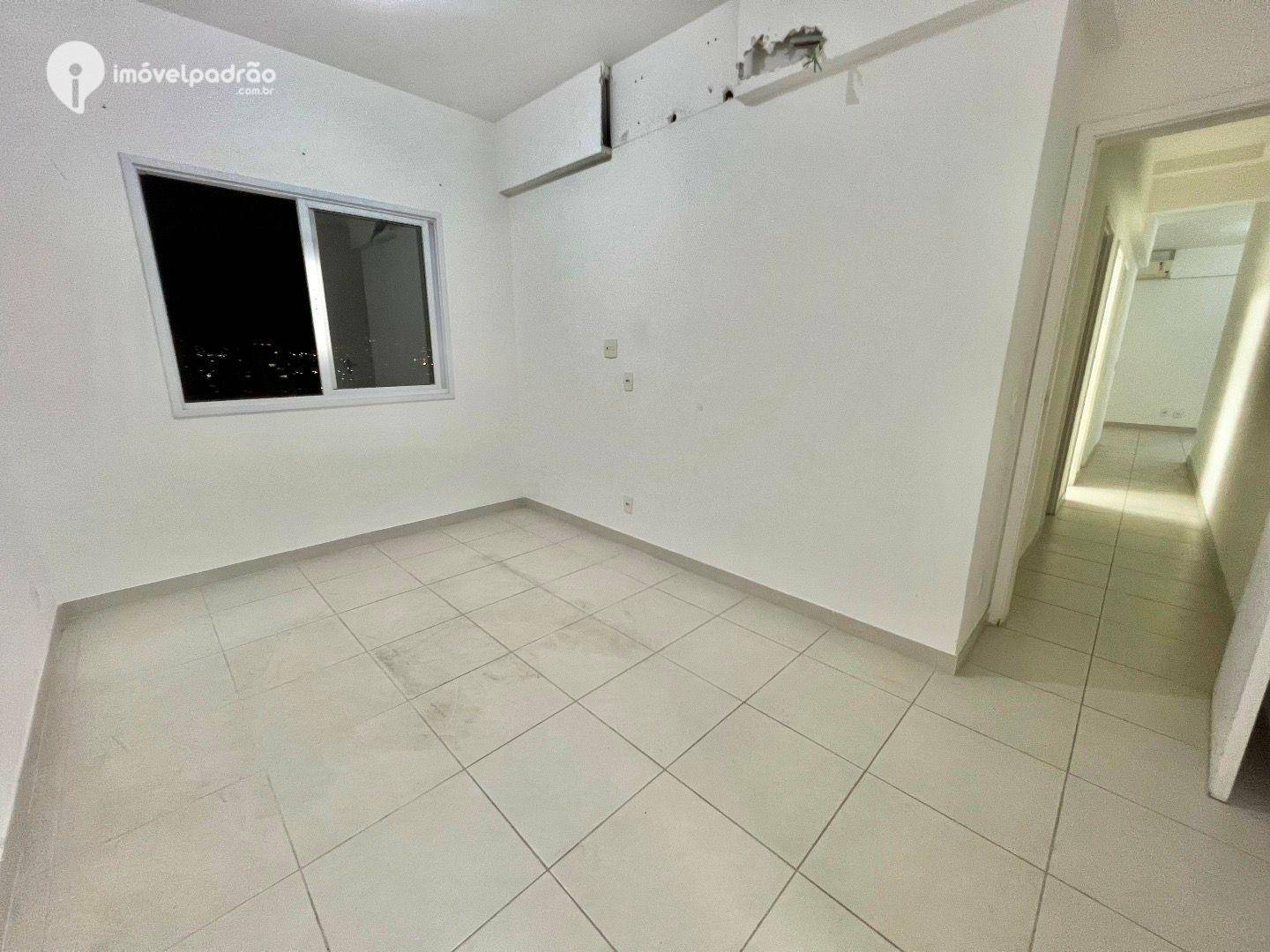 Apartamento para alugar com 3 quartos, 85m² - Foto 5