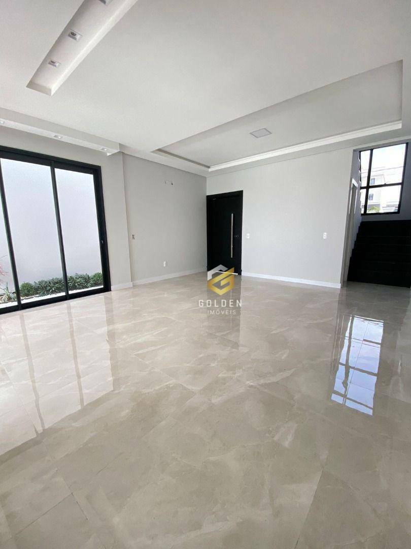 Sobrado à venda com 3 quartos, 157m² - Foto 9