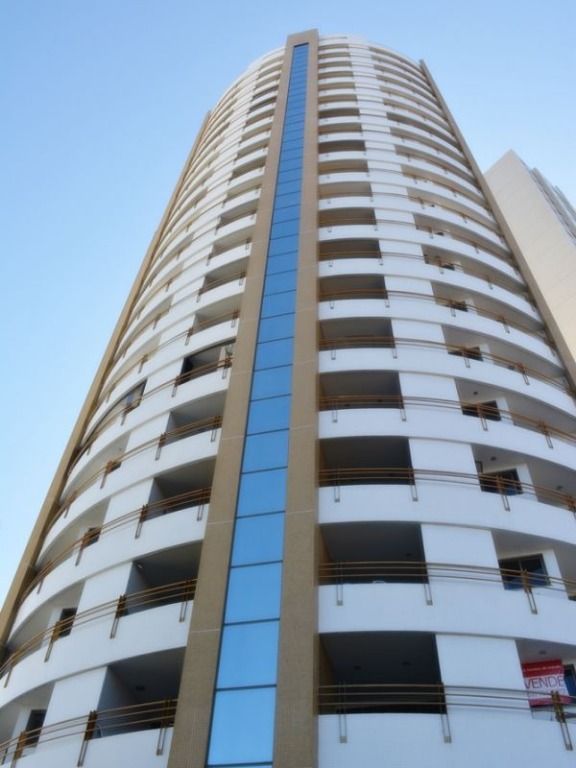 Apartamento à venda com 4 quartos, 164m² - Foto 32