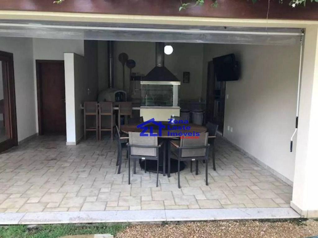 Casa para alugar com 4 quartos, 927m² - Foto 23