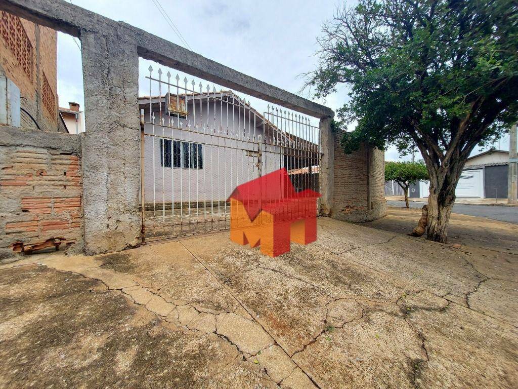 Casa à venda com 2 quartos, 175m² - Foto 1