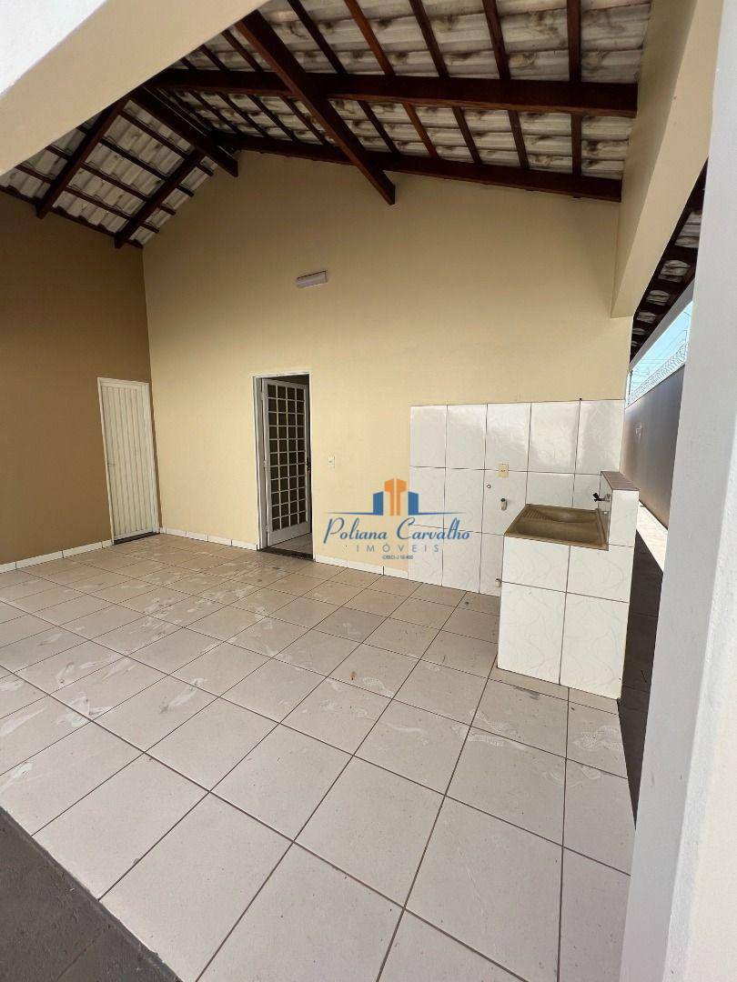 Casa à venda e aluguel com 3 quartos, 135m² - Foto 11