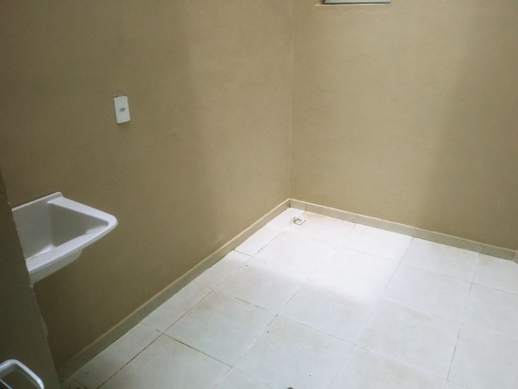 Apartamento à venda com 2 quartos, 42m² - Foto 18