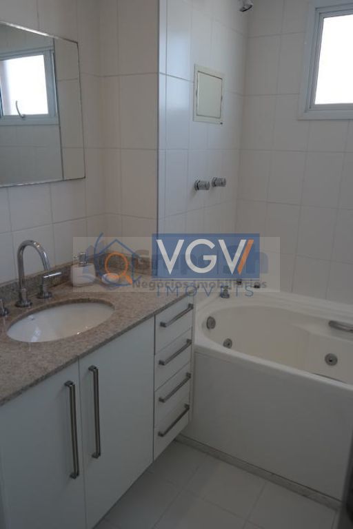 Apartamento à venda com 3 quartos, 136m² - Foto 10