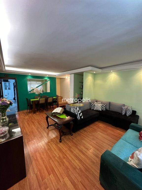 Sobrado à venda com 3 quartos, 227m² - Foto 2