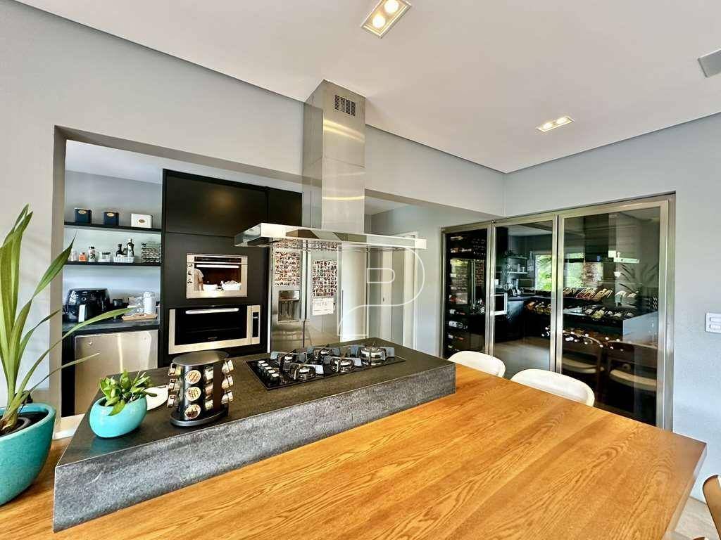 Casa de Condomínio à venda com 4 quartos, 463m² - Foto 16