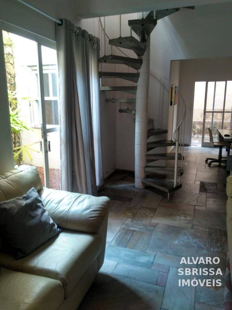 Casa à venda com 2 quartos, 80m² - Foto 2