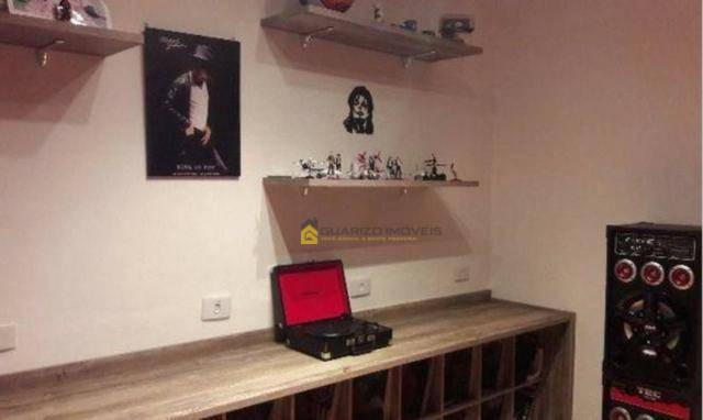 Apartamento para alugar com 2 quartos, 65m² - Foto 7