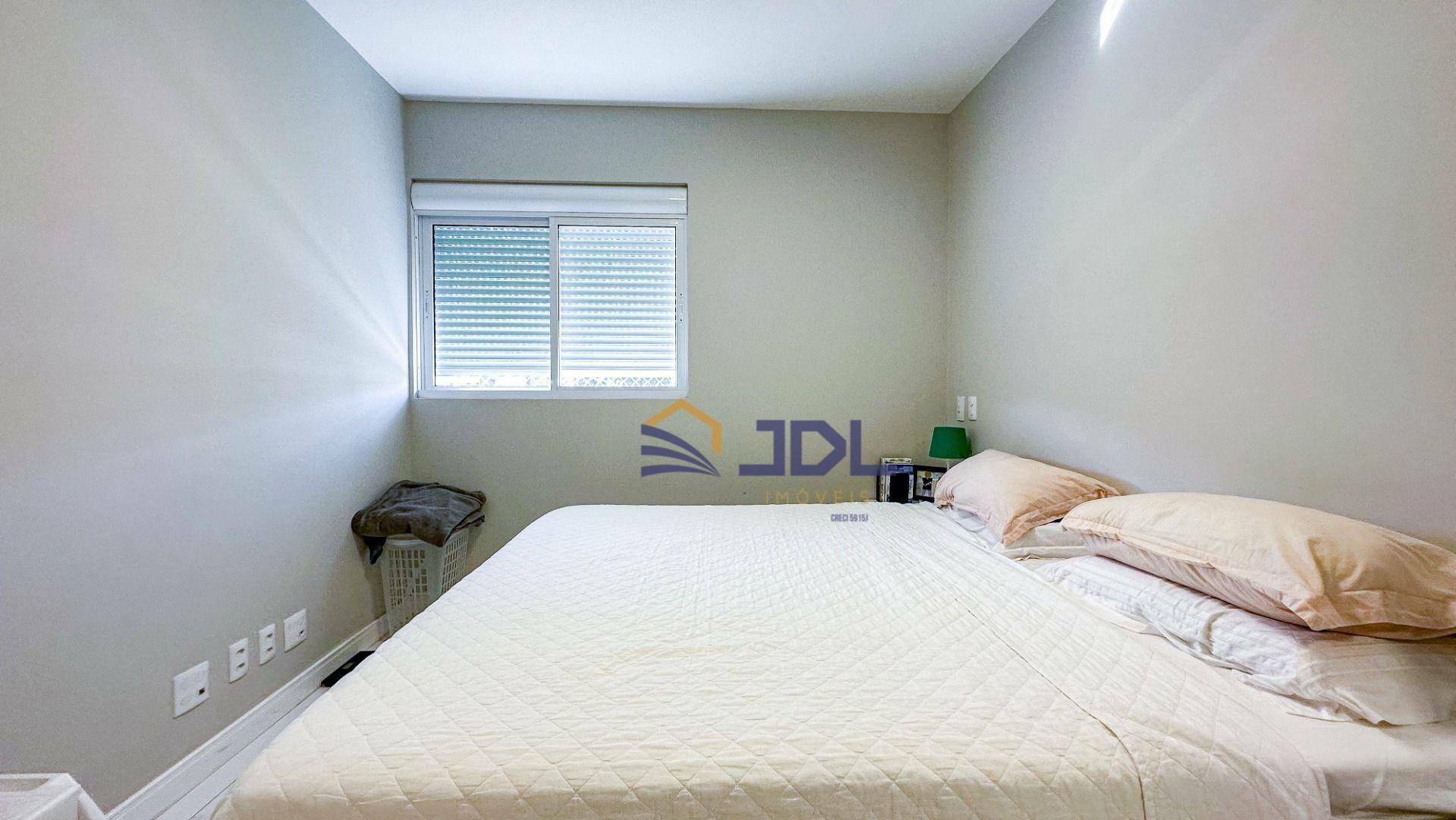 Apartamento à venda com 3 quartos, 121m² - Foto 14