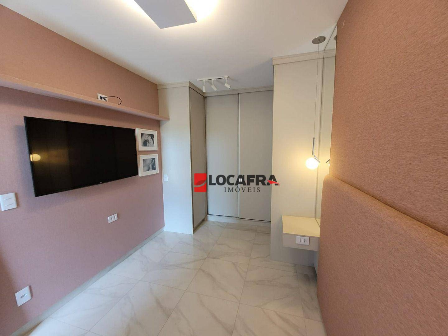 Apartamento à venda com 2 quartos, 78m² - Foto 25