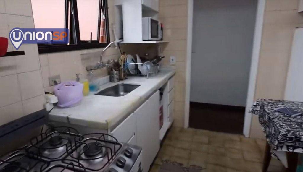 Apartamento à venda com 2 quartos, 72m² - Foto 9