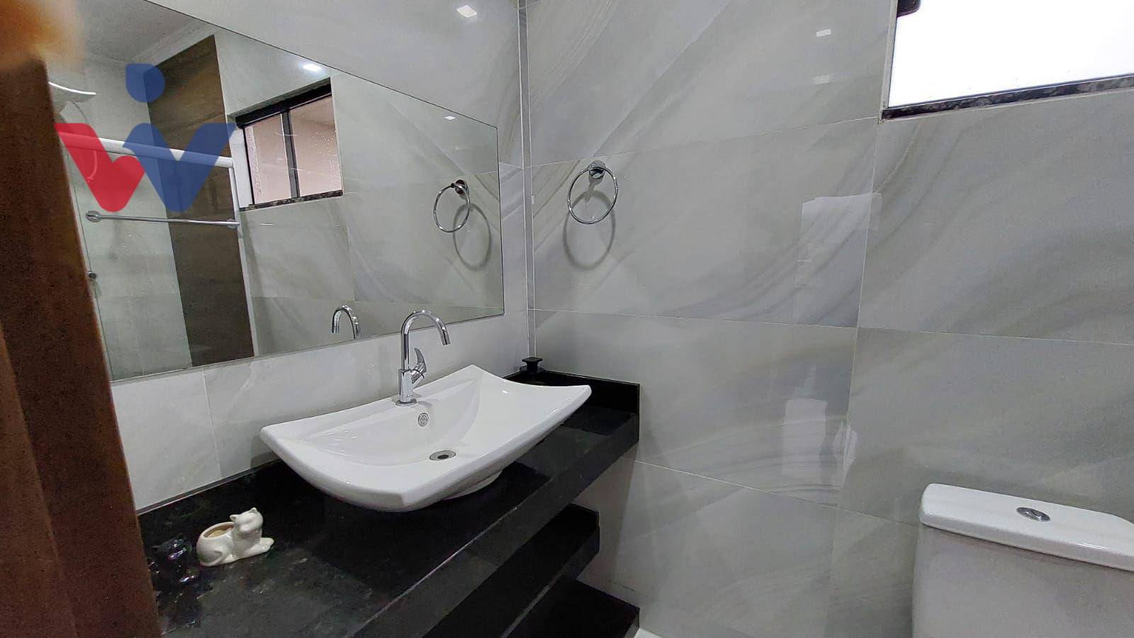 Sobrado à venda com 4 quartos, 200m² - Foto 12