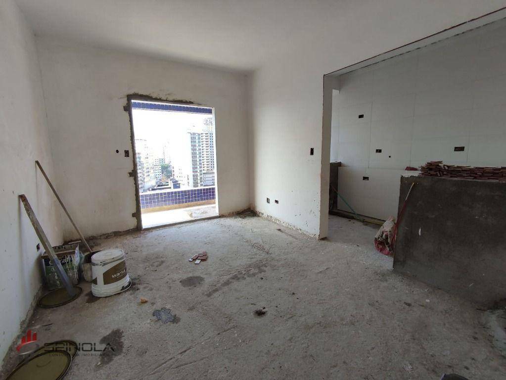 Apartamento à venda com 2 quartos, 67m² - Foto 8