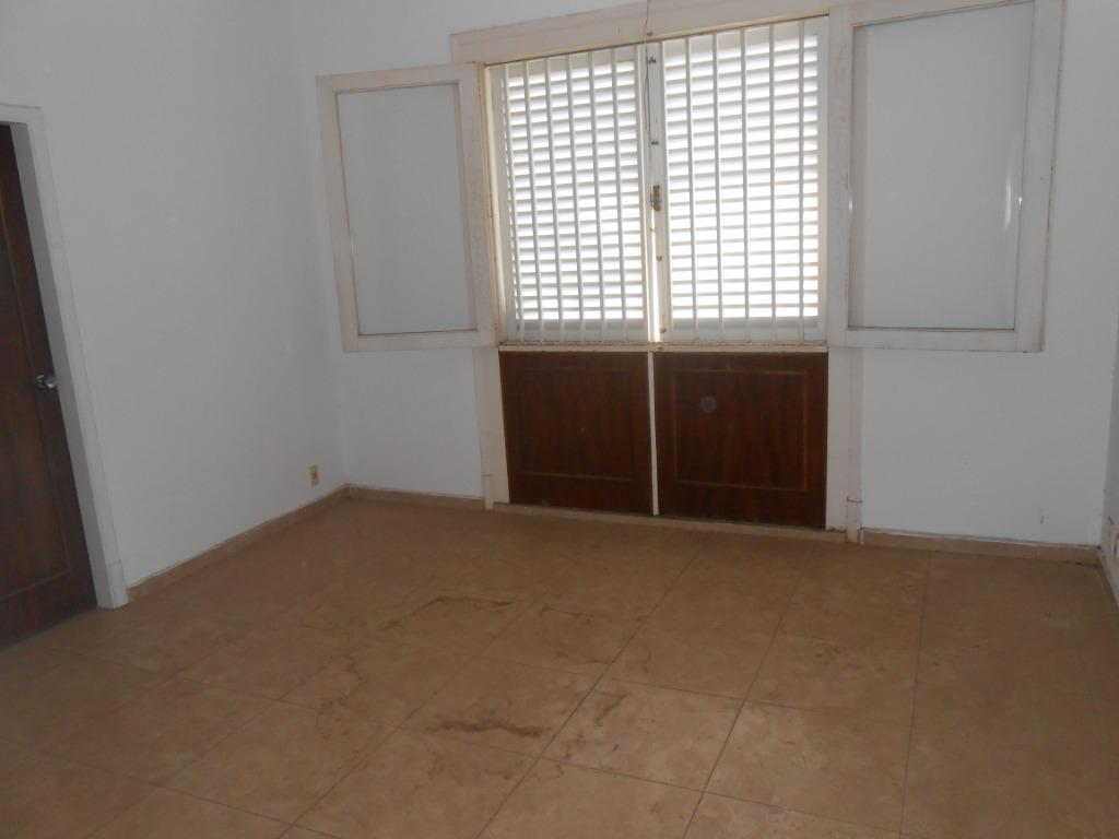 Casa para alugar com 3 quartos, 320m² - Foto 13