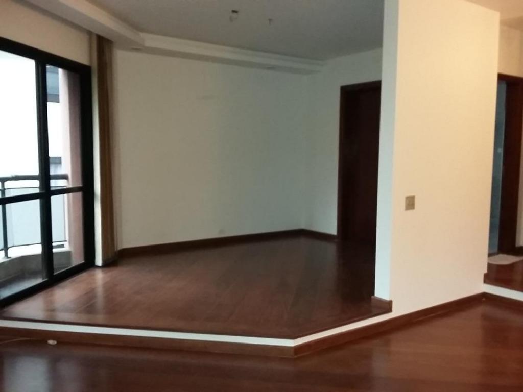 Apartamento à venda com 3 quartos, 155m² - Foto 4