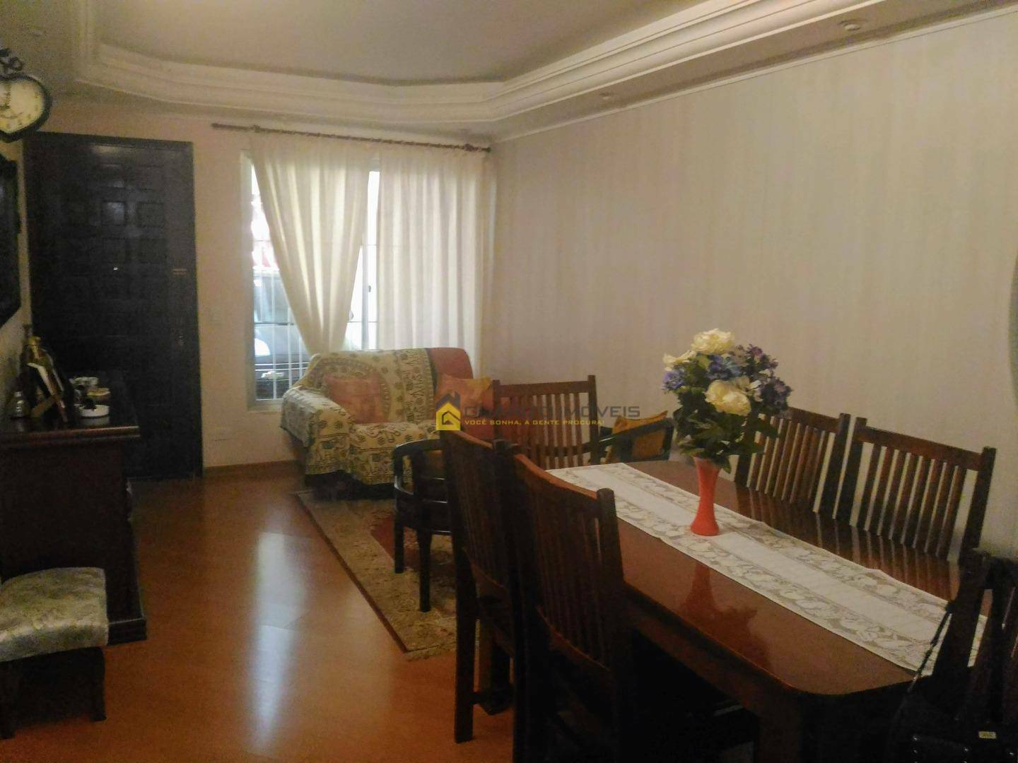 Sobrado à venda com 5 quartos, 212m² - Foto 1