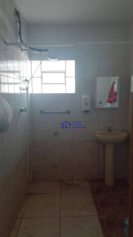 Casa à venda com 4 quartos, 200m² - Foto 9