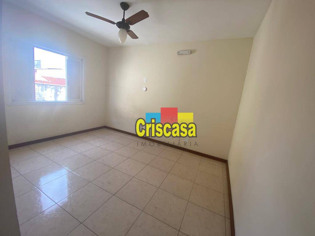 Casa de Condomínio à venda com 4 quartos, 222m² - Foto 8