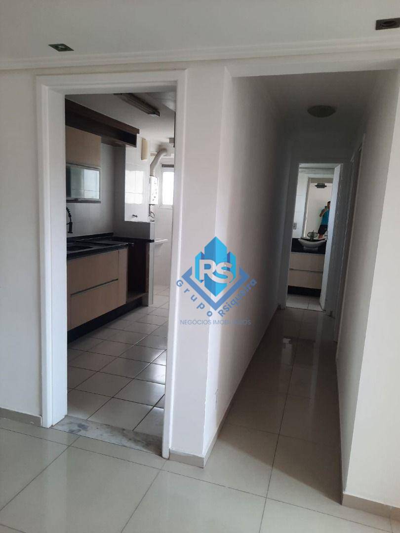 Apartamento para alugar com 2 quartos, 50m² - Foto 4