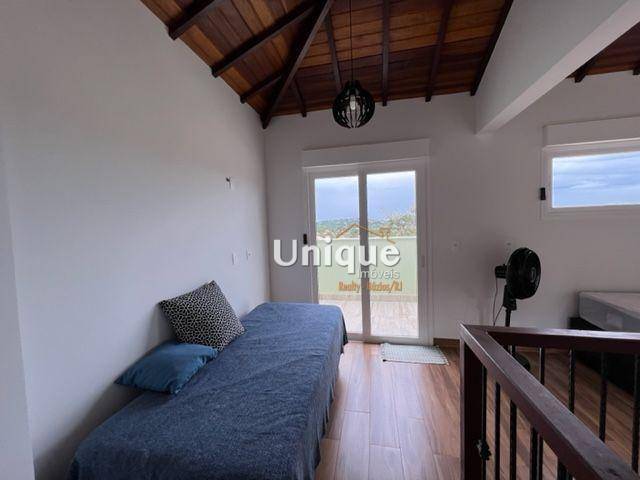 Casa à venda com 5 quartos, 195m² - Foto 28