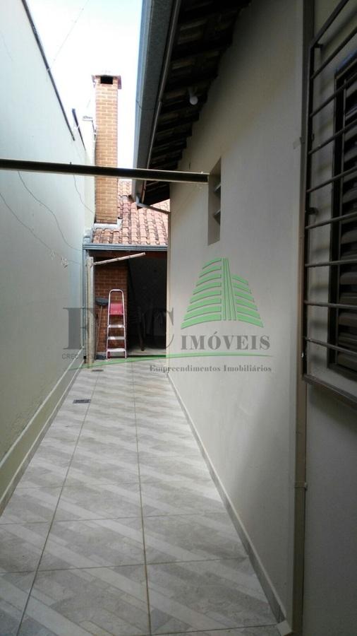 Casa à venda com 3 quartos, 180m² - Foto 17