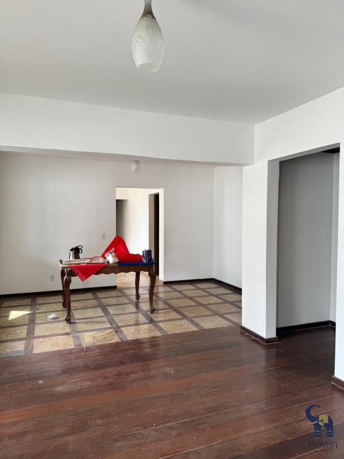 Apartamento à venda com 4 quartos, 230m² - Foto 28