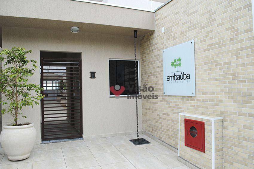 Apartamento à venda com 2 quartos, 68m² - Foto 2