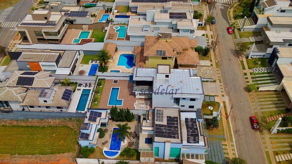 Casa de Condomínio à venda com 4 quartos, 369m² - Foto 4