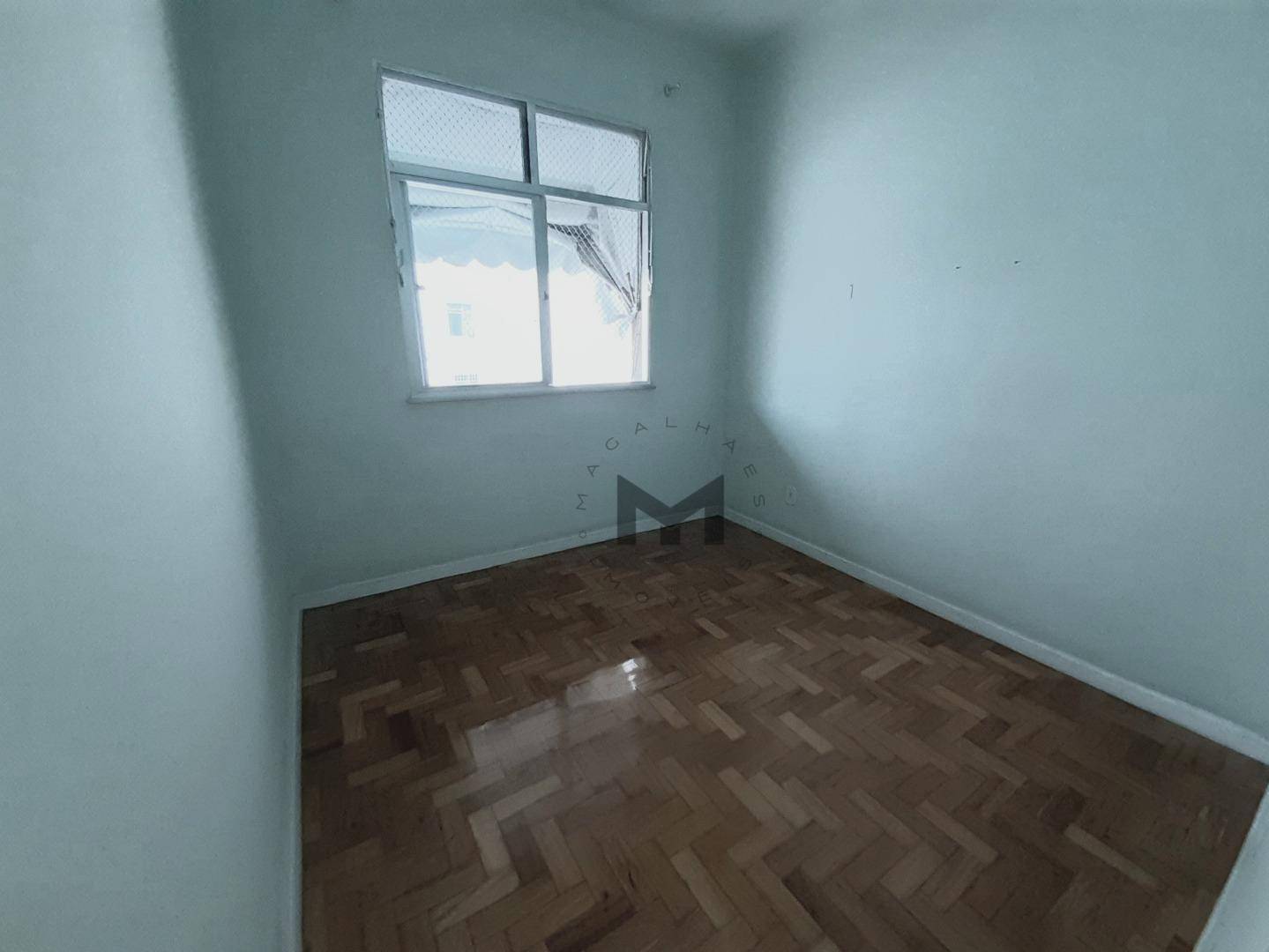 Apartamento à venda com 2 quartos, 65m² - Foto 10