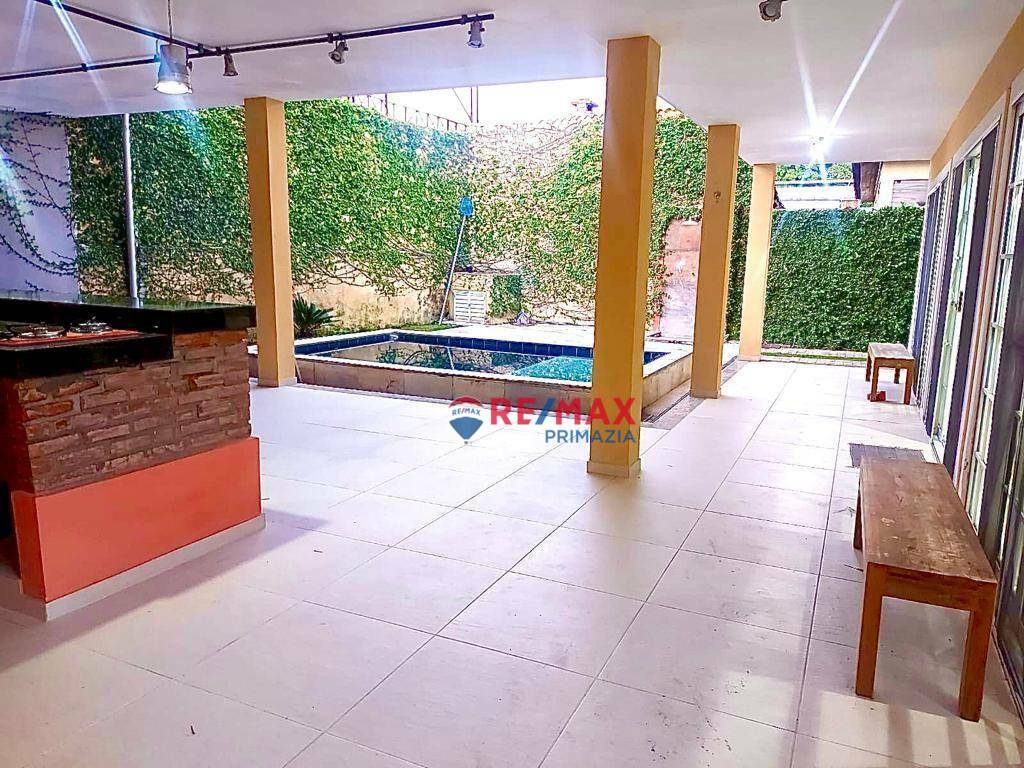 Casa de Condomínio à venda com 5 quartos, 258m² - Foto 15