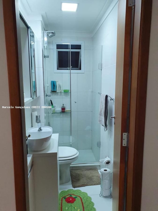 Apartamento à venda com 2 quartos, 50m² - Foto 28